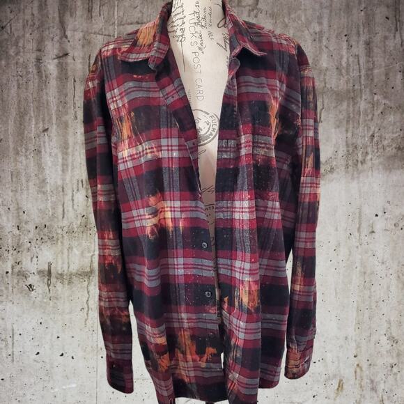 Custom Flannel Shacket, Campfire and Horror Stories, Heavyweight Button-Down XL - Picture 3 of 8